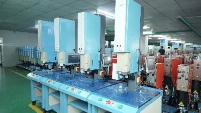 防城港伺服超聲波焊接機：<i style='color:red'>玩具</i>制造業(yè)升級的核心技術解決方案